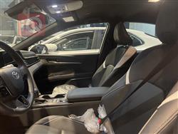 تۆیۆتا کامری